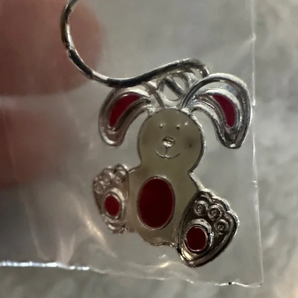 Avon 210-EASTER EARRINGS Bunny Studs - Picture 10 of 12